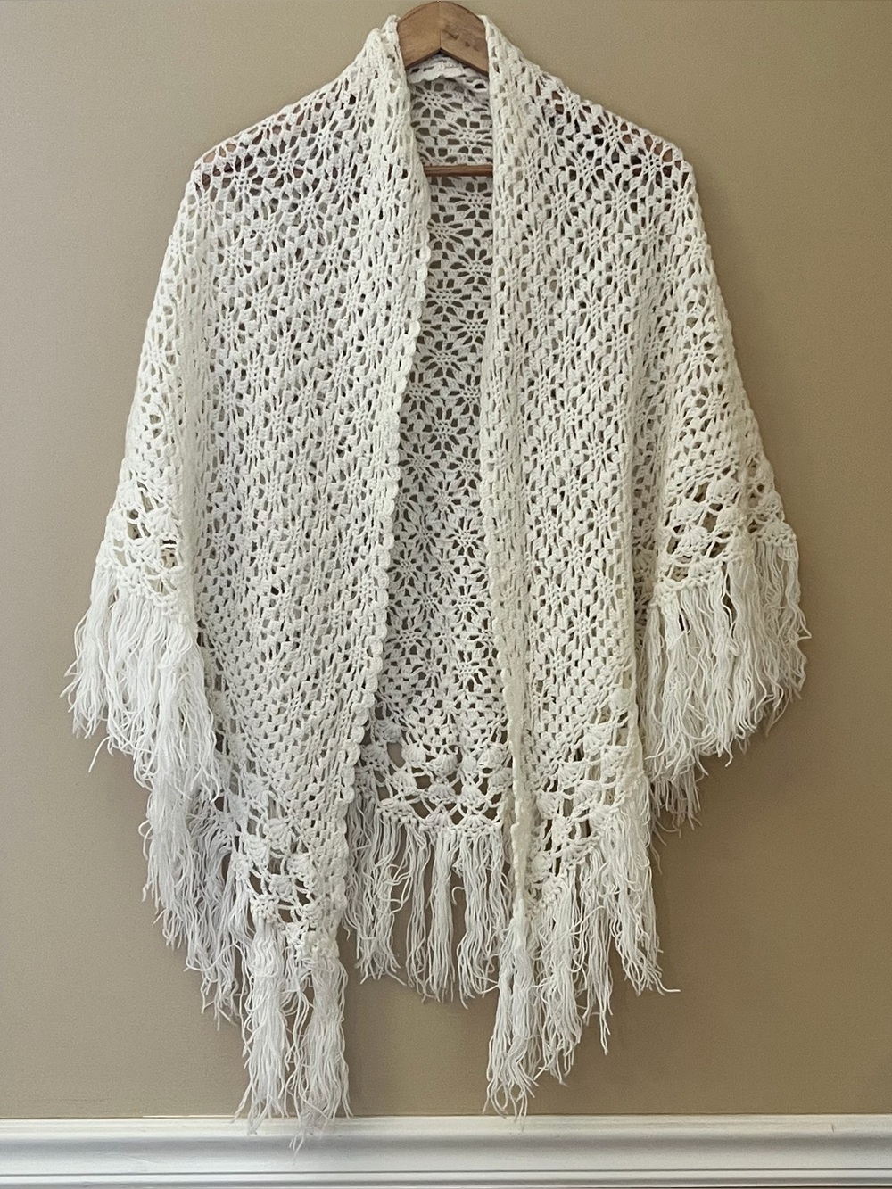 Women’s Shawl White Fringed Open Chunky Knit Boho Hippie One Size Fits Most